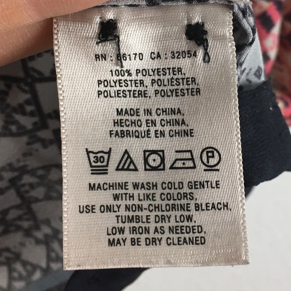 HD in Paris Anthropologie Kaveri Henley Blouse in Multicolor - Picture 8 of 10